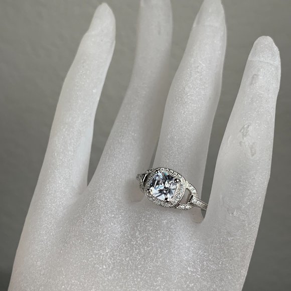 NEW Size 5 Pave Set CZ Cubic Zirconia Engagement Ring in Sterling Silver - Picture 1 of 5